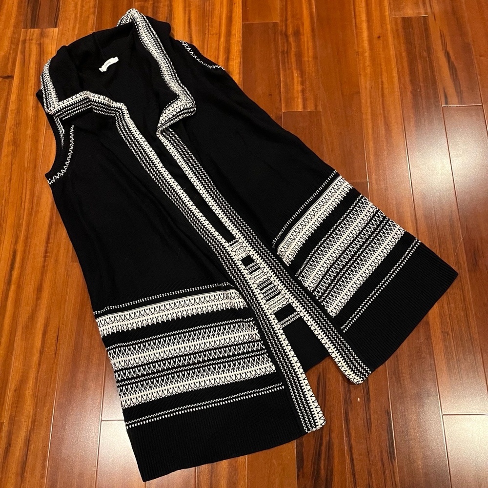 Vince Black White Embroidered Sweater Vest Sleeveless Knit Open Front Size Small
